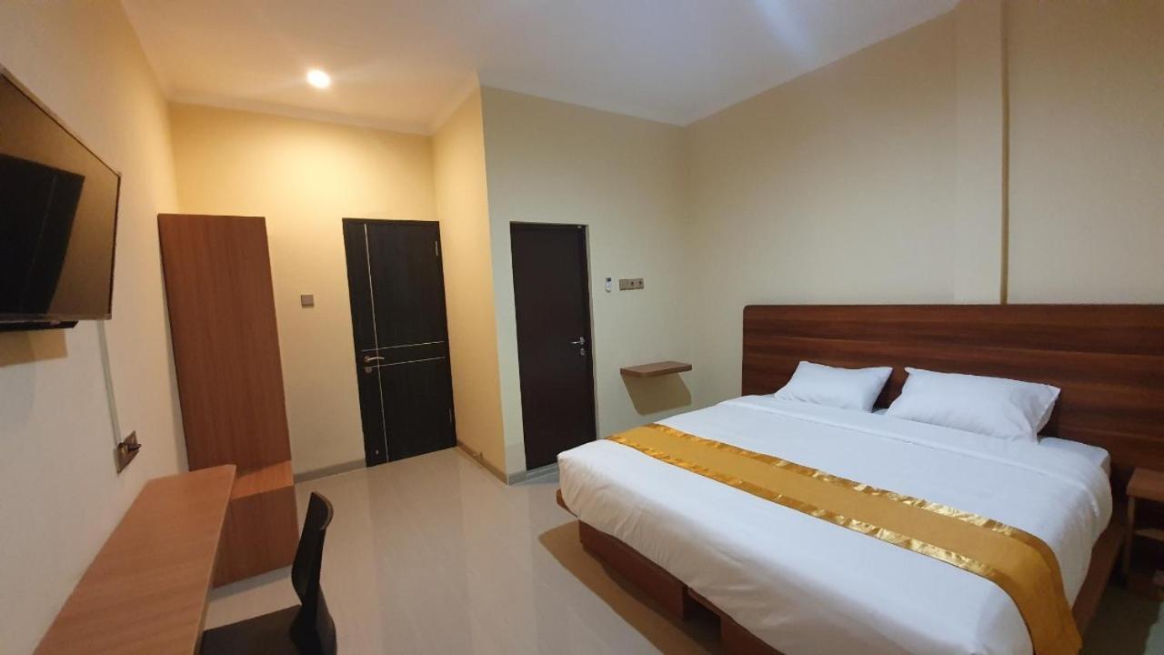 Harmony Inn Belitung - City Hotel Tanjung Pandan Exterior foto